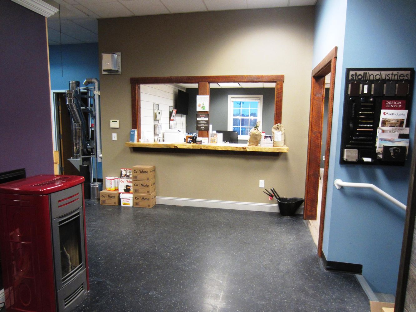 1438 Main St, Sanford, ME 04073